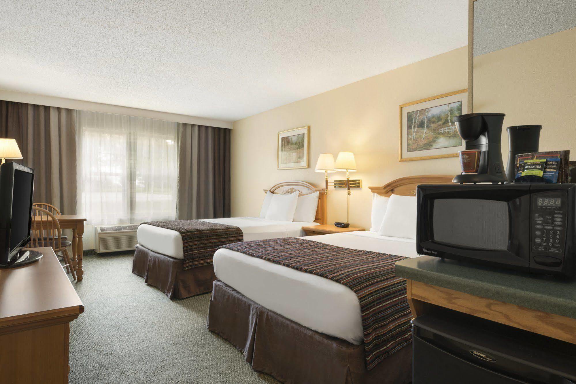 Country Inn & Suites By Radisson, Mason City, Ia Luaran gambar